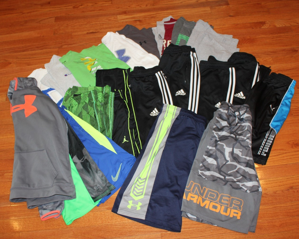 Awesome Boys Size Large & XL (14/16, 16,18 ) Under Armour Clothing Lot 24 Pcs