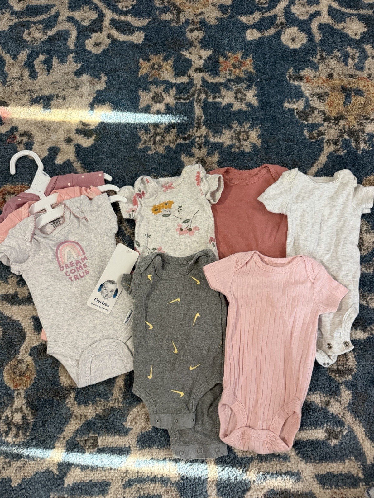 Newborn Gerber Baby Girl Bodysuit Lot Solid & Floral Pink Gray White