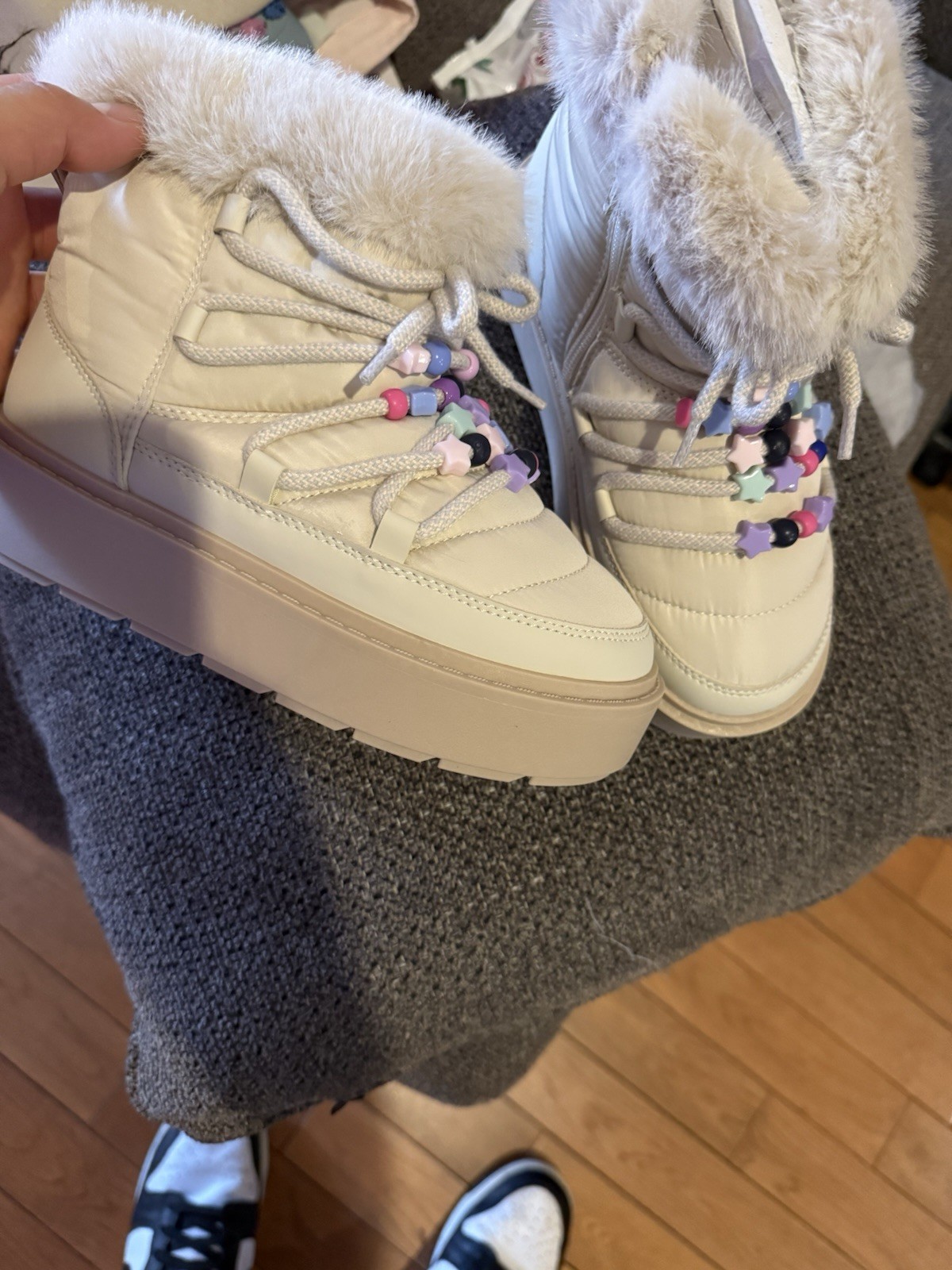 ZARA Everything is new. For girlsfrom 8 10 years old, wepay $275 for everything