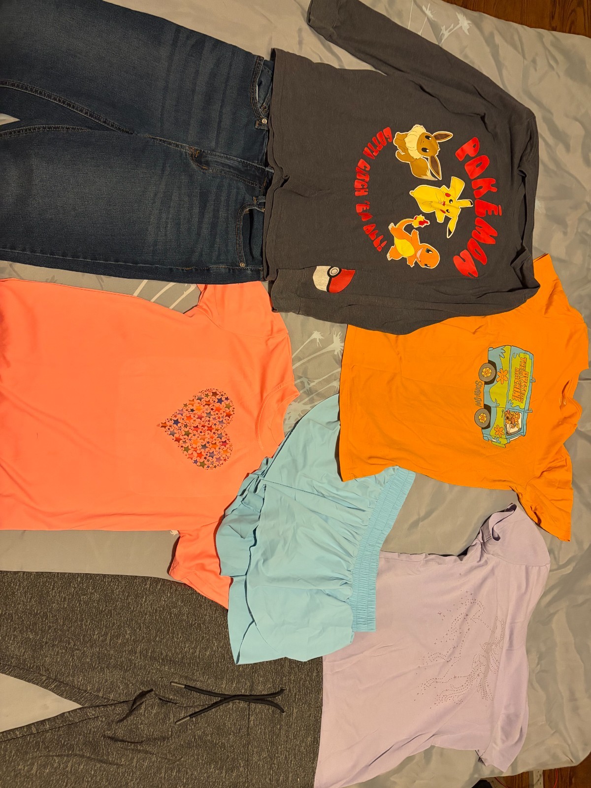 Girls&rsquo; Mixed Clothing & Shoes Bundle – 10 Pieces. No Boundaries, Old Navy