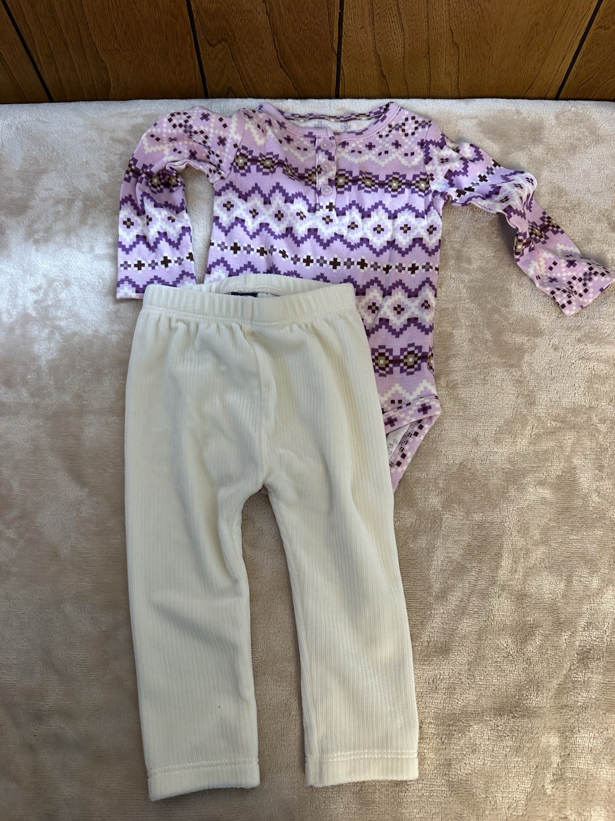 Lot of 14 pieces baby girl&rsquo;s clothing 6-12 month Disney Baby Gap Carter&rsquo;s more