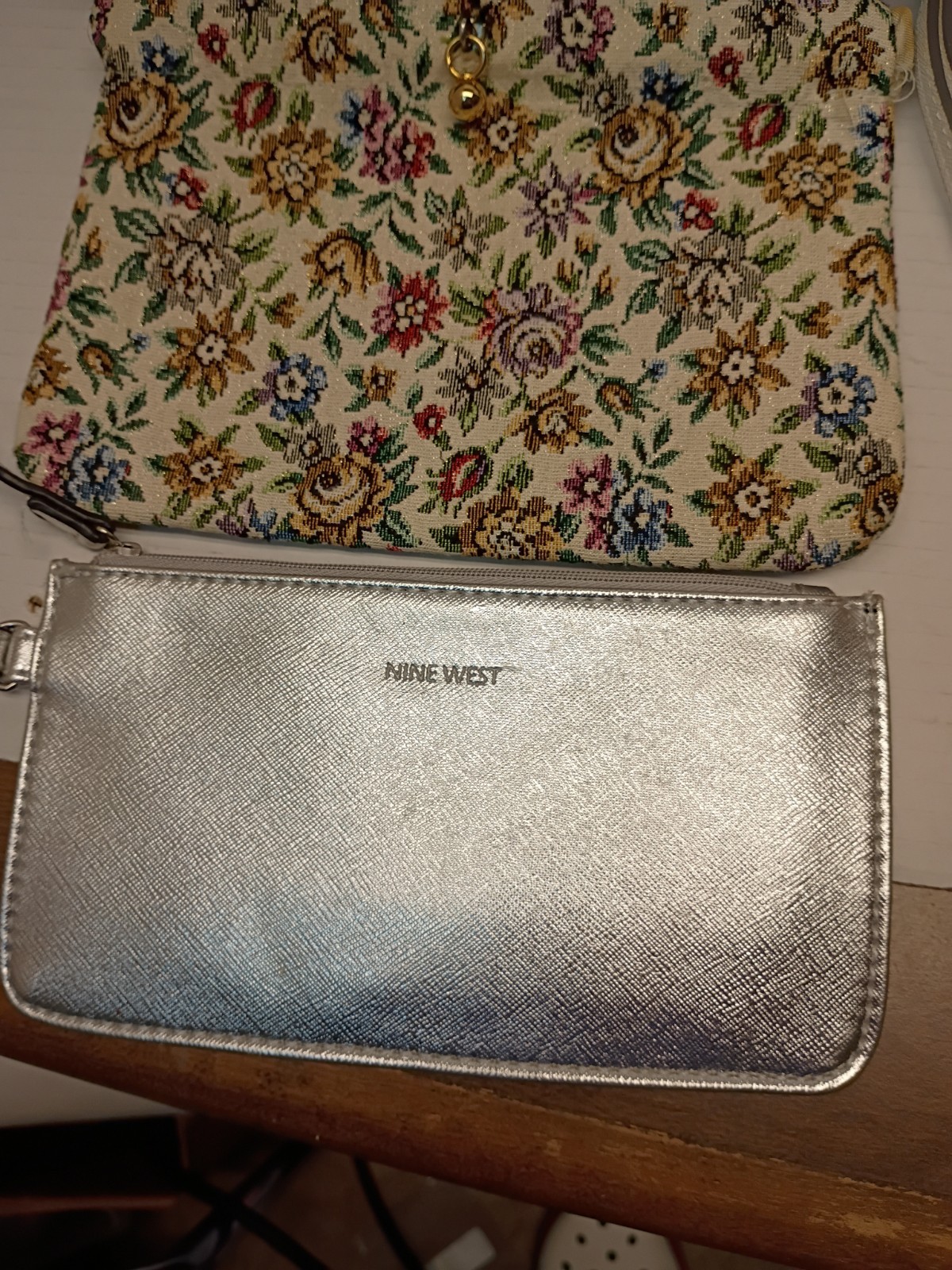 Coach, Michael Kors, BCBG Paris, Liz Claiborne Mixed Handbag Lot, Logo