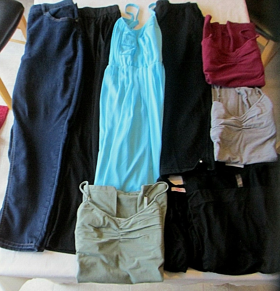WOMANS PLUS SIZE 18/20 LANE BRYANT, TORRID, LEE MORE CLOTHING LOT# 9663
