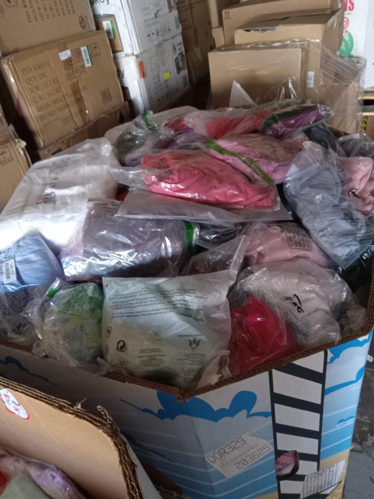 NEW WITH TAGS! Wholesale Lot CHILDREN&rsquo;S TARGET ($200+)Retail KIDS SAMPLE PICS