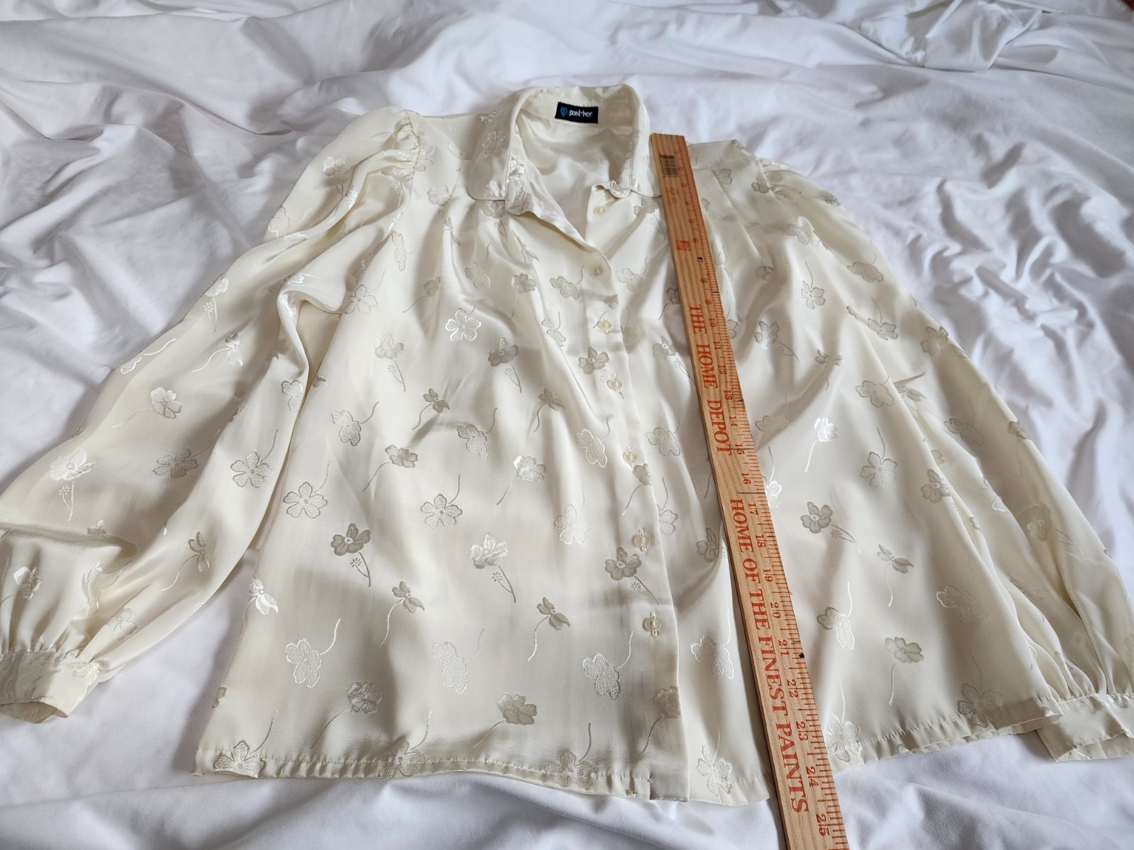 Mixed Lot of Two Ladies Blouses Brown Short Sleeve and Cream Long Sleeve-No Tags