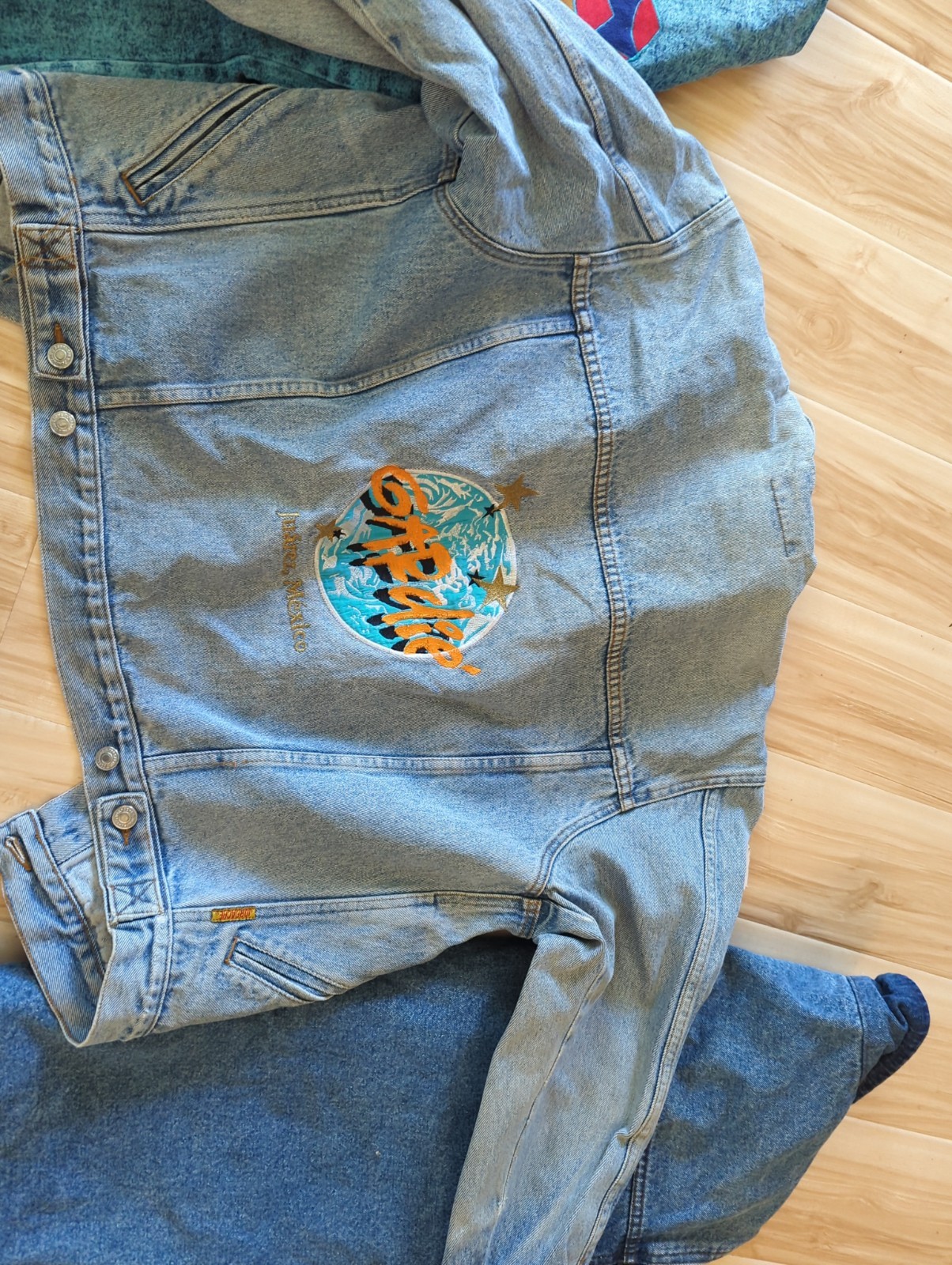 Premium Curated Vtg Y2k Clothing Lot Of 16 Adult Denim Please Read For Details
