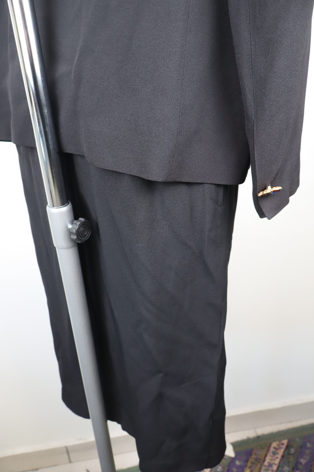 RoccaBarocco Complete Two Pieces Size 17 Suit Jacket Skirt Women&rsquo;s Casual