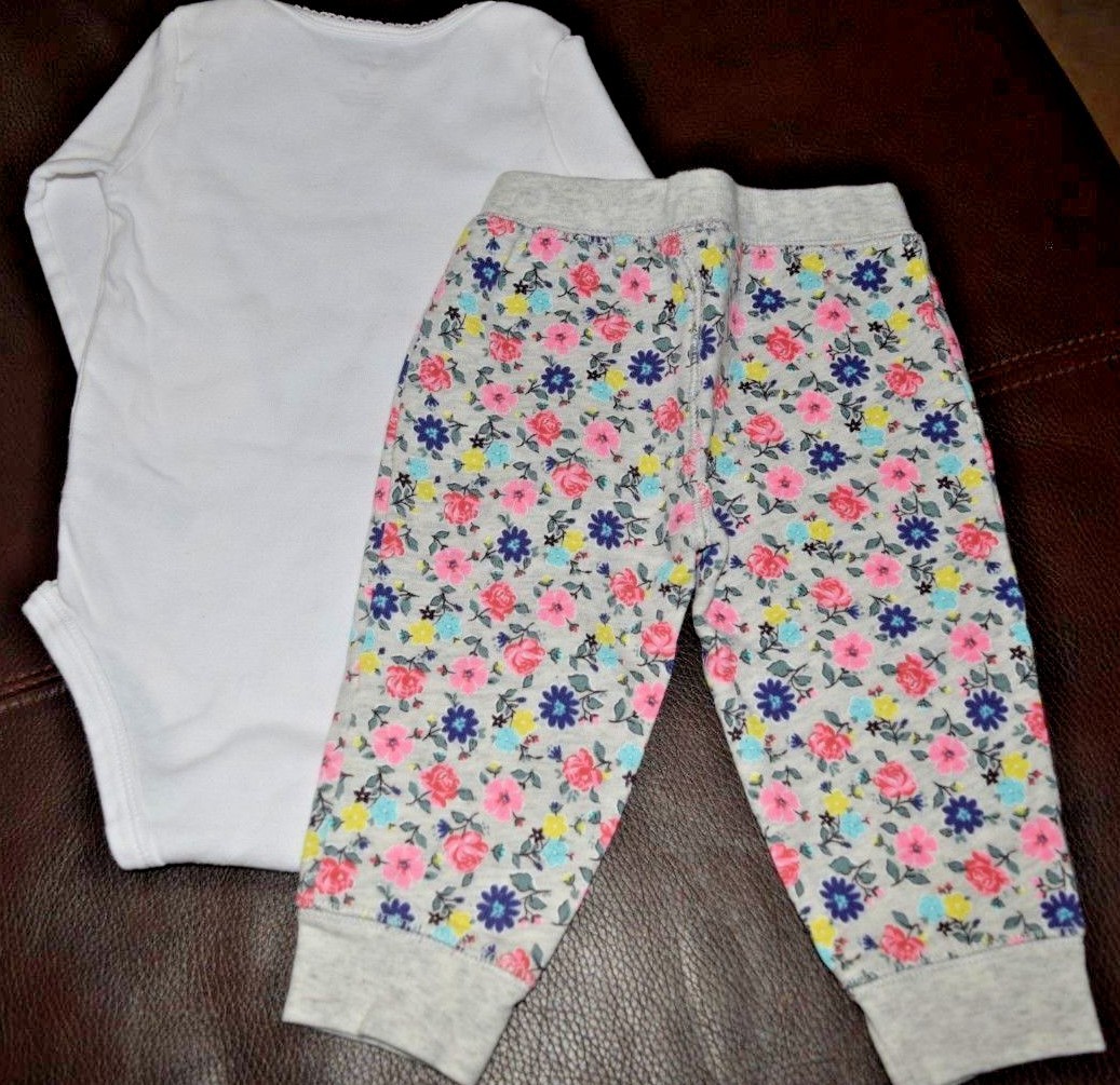 Lot of 2 baby girl outfit&rsquo;s BUSTER BROWN polka dot CARTER&rsquo;S floral 9M