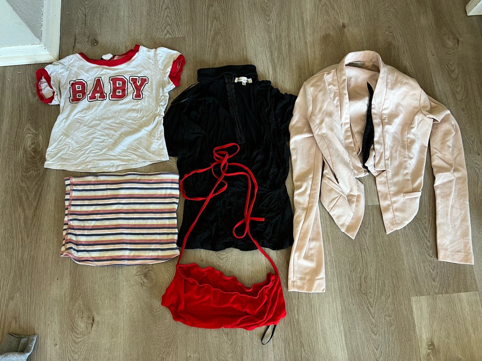 Lot 5 PC Women/Misses Bundle Clothing Mixed Lot S And M