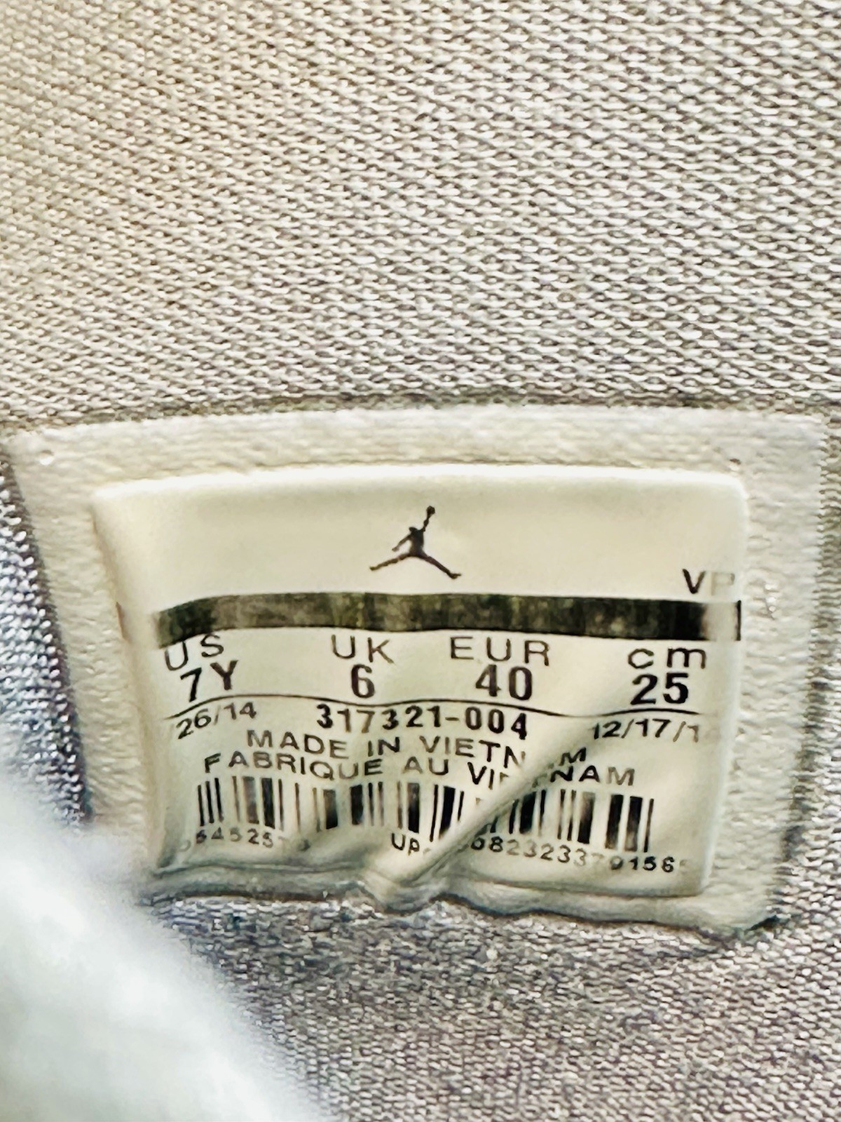 Large Jordan Shoe Lot – Vintage Find. – Nice Collection- Youth
