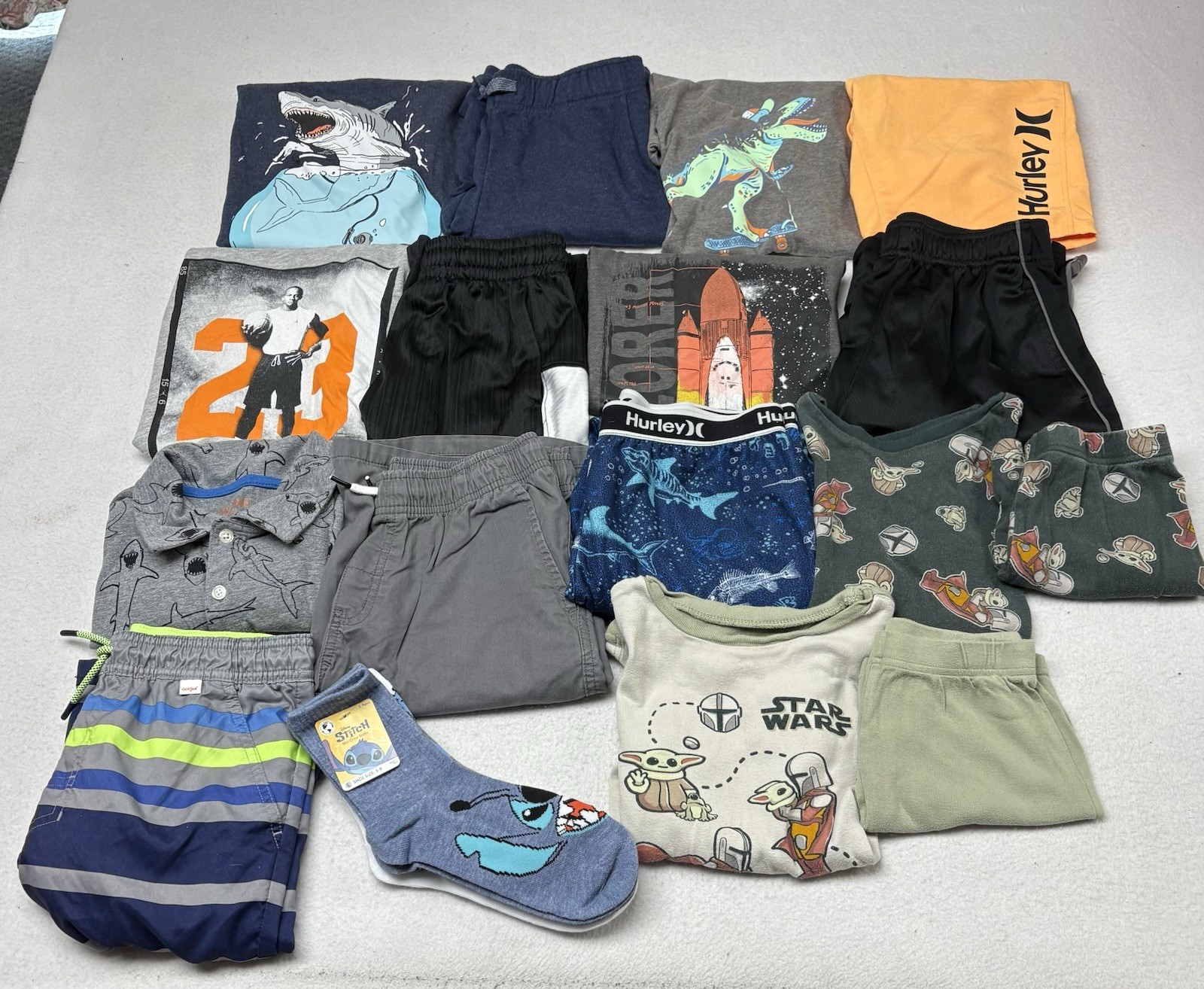 Lot Of Boys Clothes Size 12, 12/14 Hurley Jordan Star Wars Cat & Jack