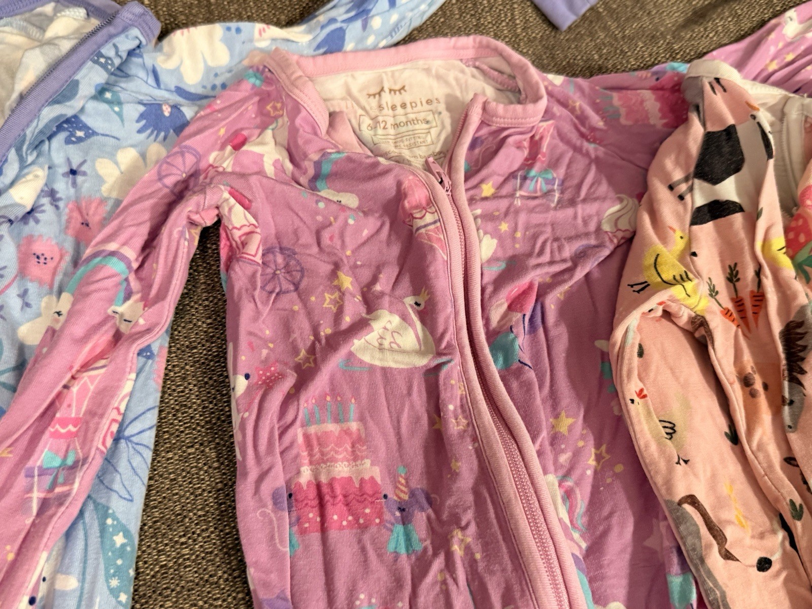 Little Sleepies Zip Up Sleeper 7 Lot Bundle: (2) 3-6M & (4) 6-12M & 1 Newborn