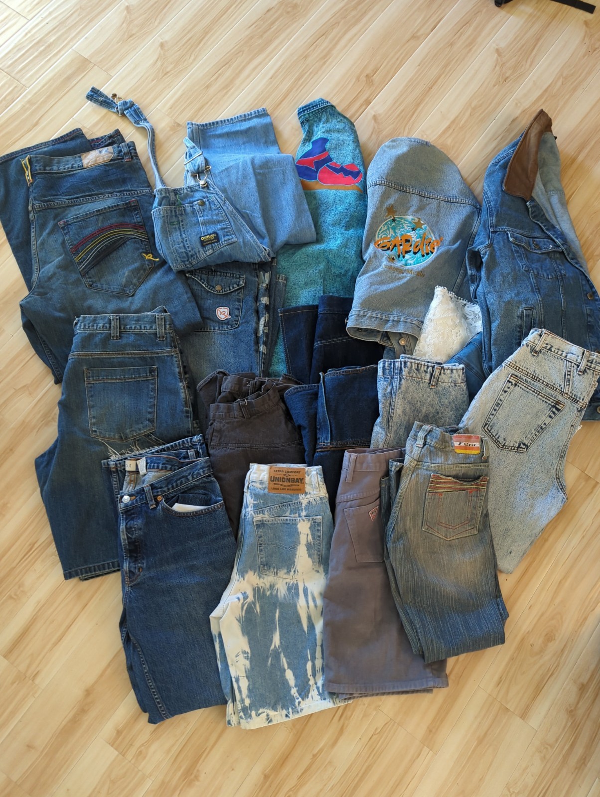 Premium Curated Vtg Y2k Clothing Lot Of 16 Adult Denim Please Read For Details