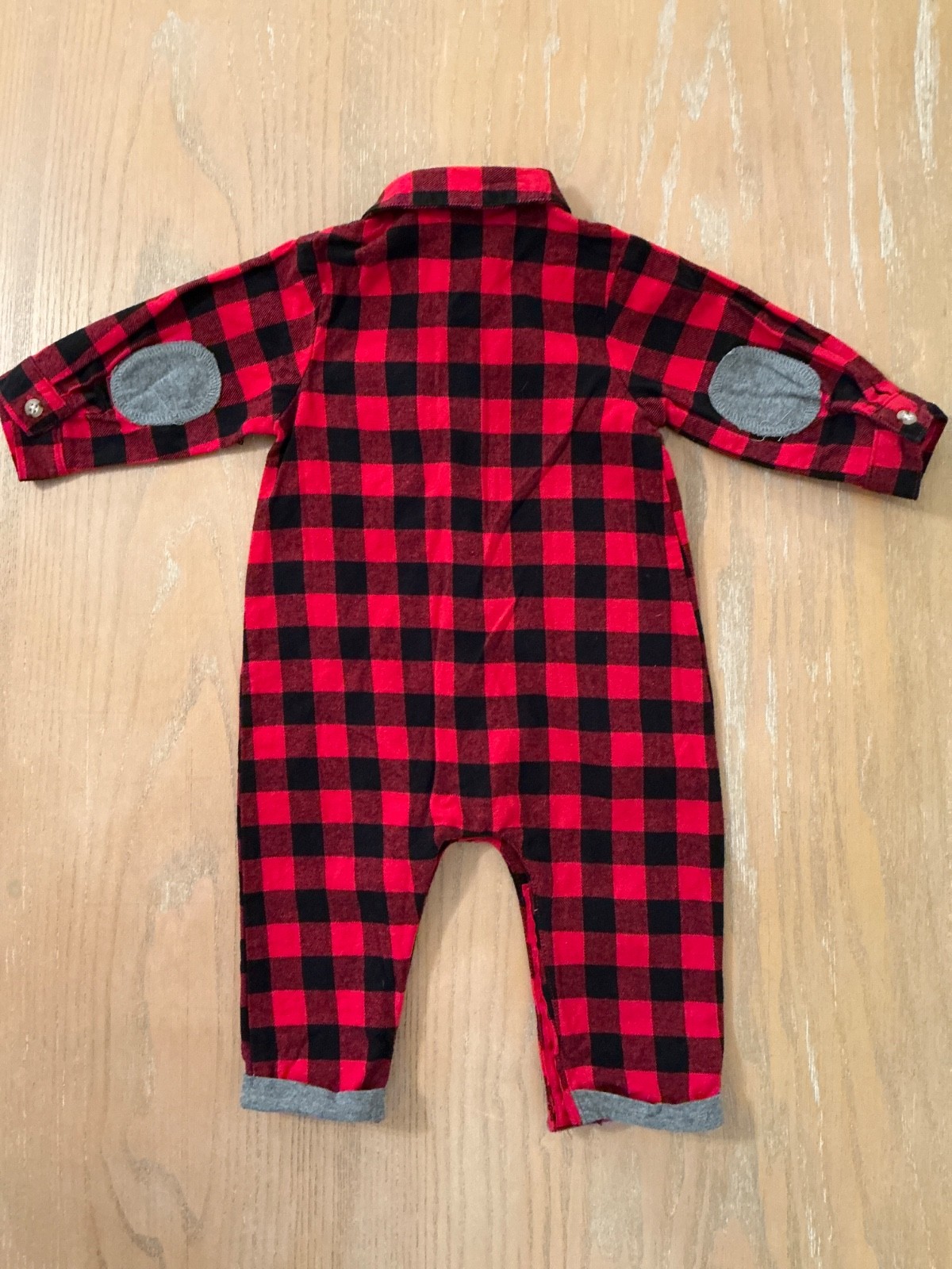 H&M, Oshkosh, Disney Baby, Others Infant Boys Clothing Lot of 13 Size 9 Months