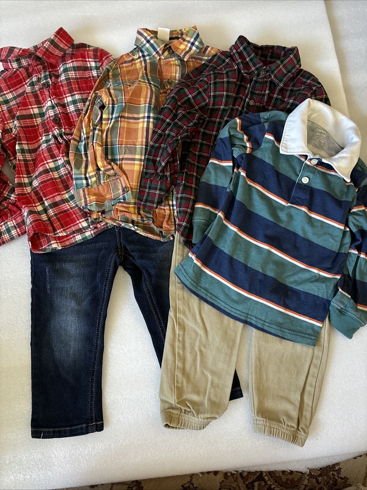 Bundle Lot Of 5 Pieces Size 2T Shirts Pants Gap Carters Crown Ivy Cat & jack