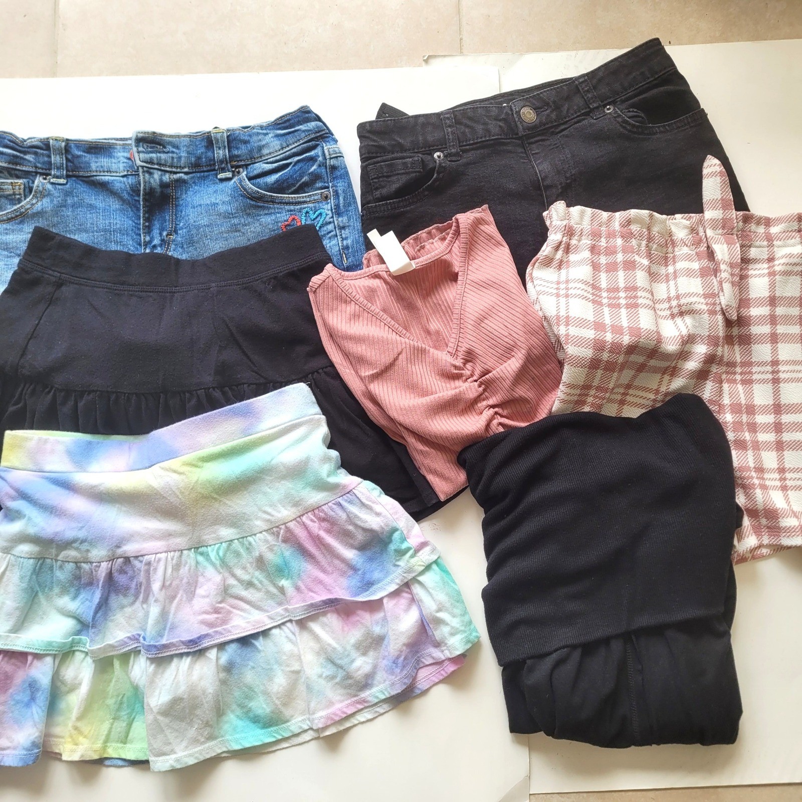 Gymboree Girls Bottoms Lot 7pc Size 10 Denim Shorts Skirts Tie Dye Ribbed Top