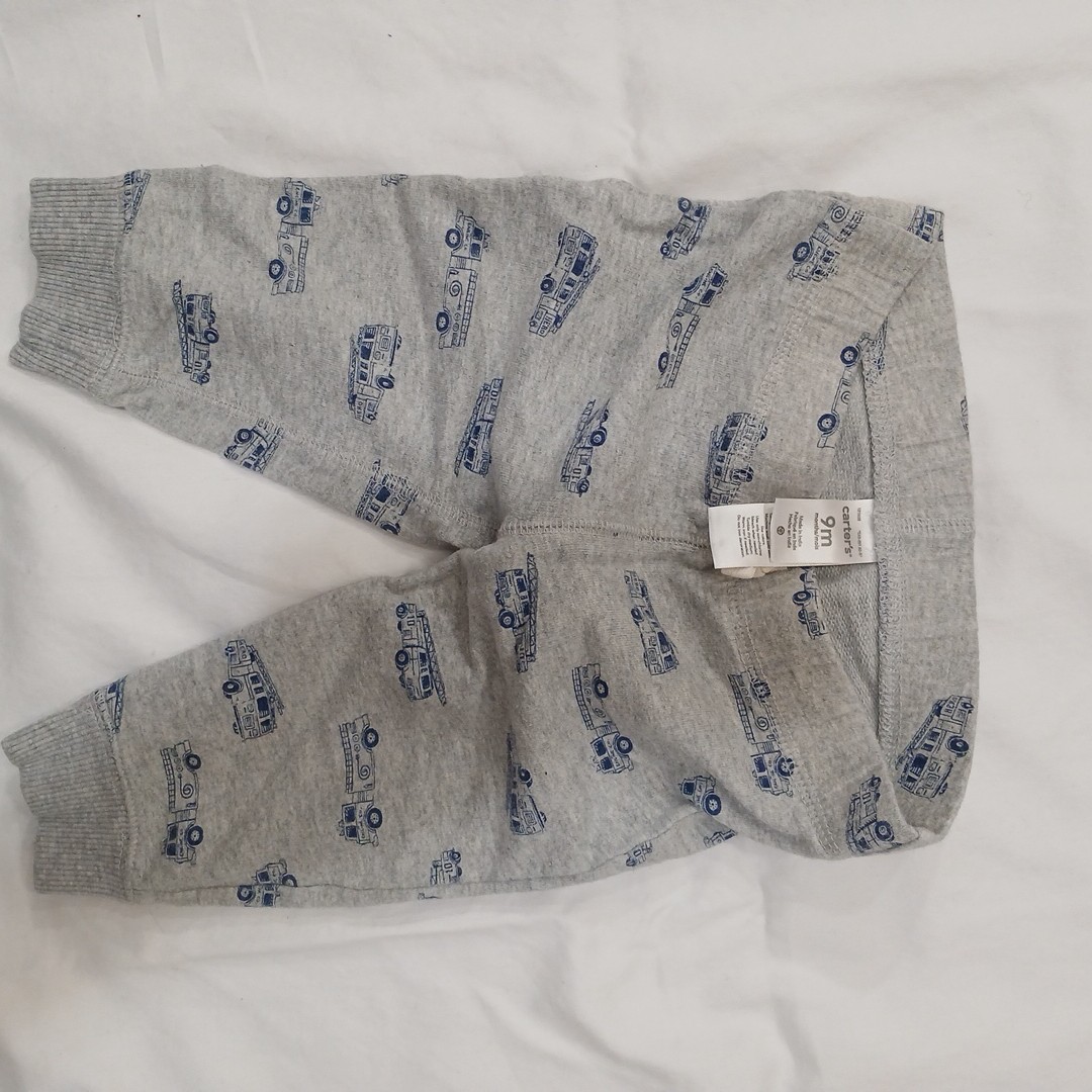 Carter&rsquo;s Baby Gap LOT Of Toddlers Clothes 6-12 Months