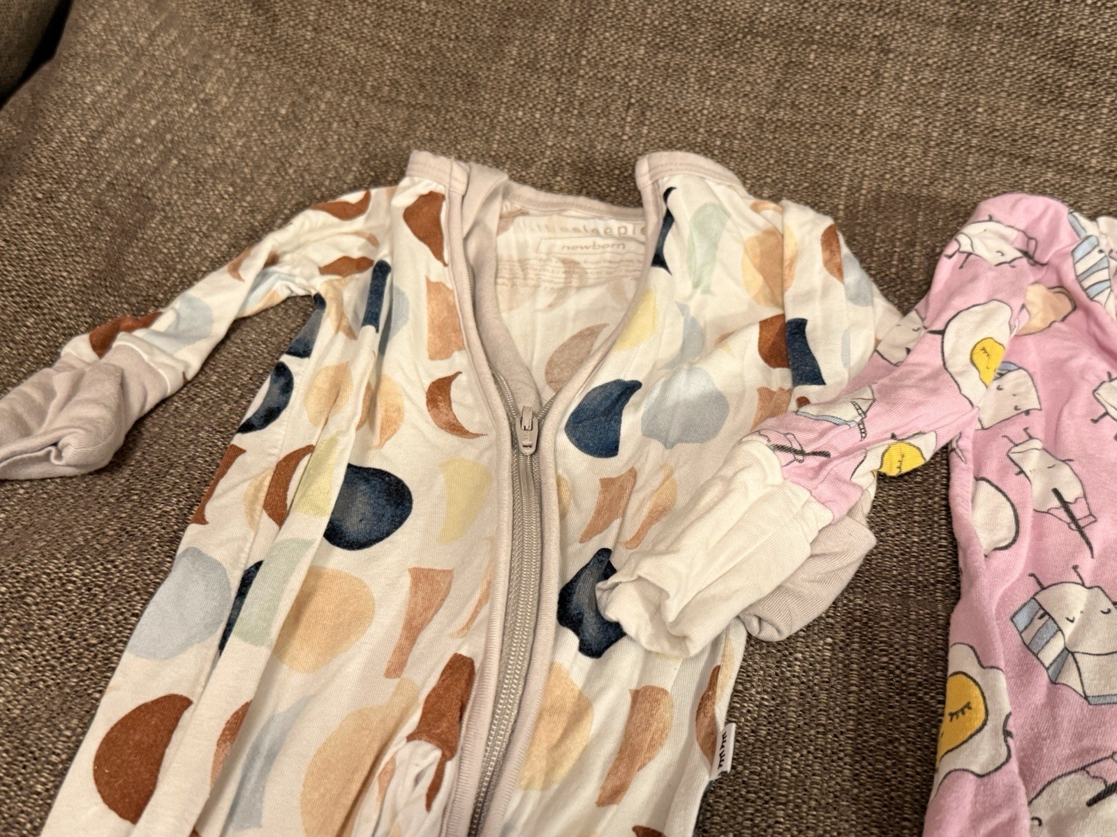 Little Sleepies Zip Up Sleeper 7 Lot Bundle: (2) 3-6M & (4) 6-12M & 1 Newborn