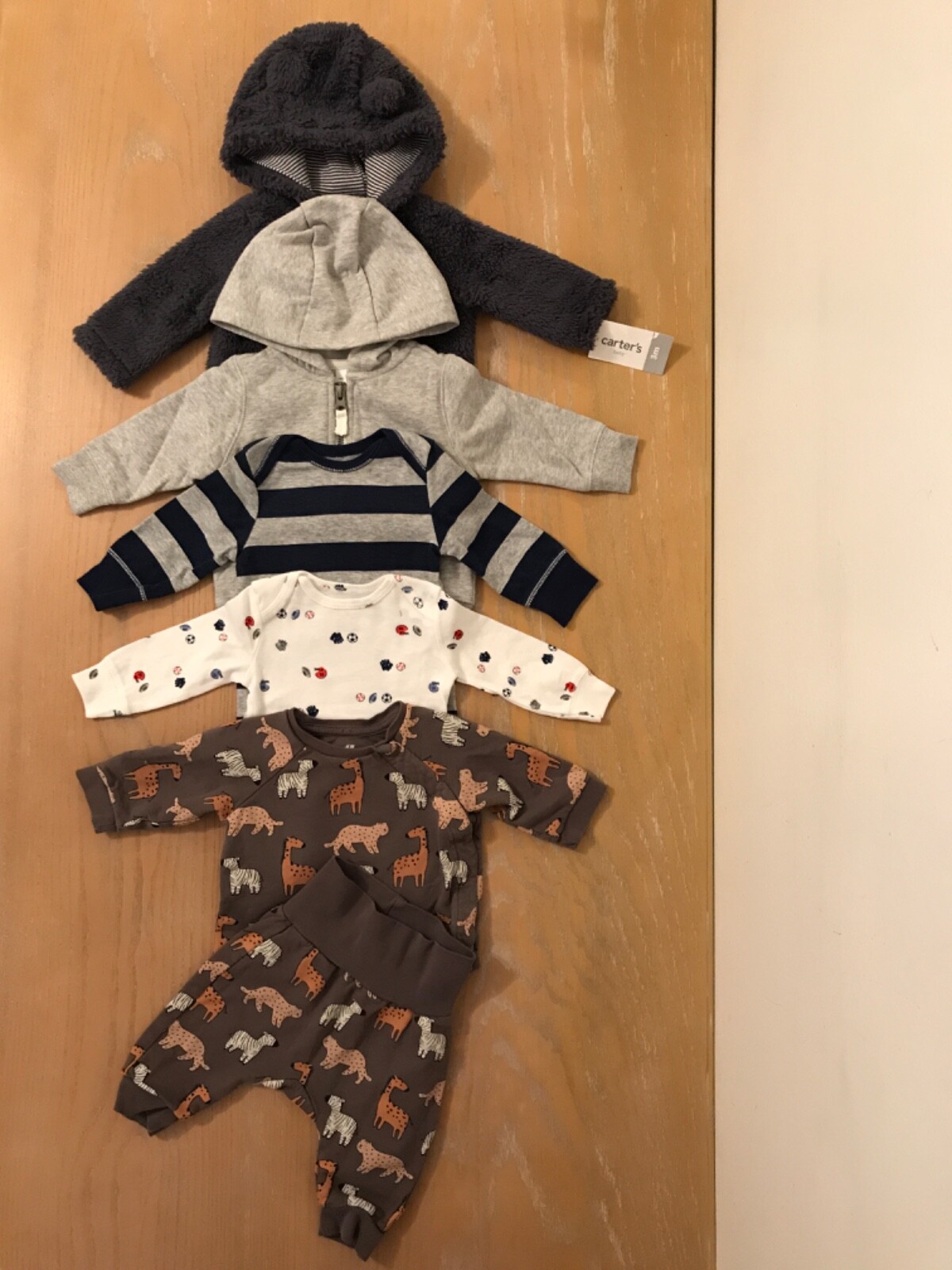 Carter&rsquo;s, H&M, Infant Boys Winter Clothing Lot of 6 (2 New) Size 3 Months