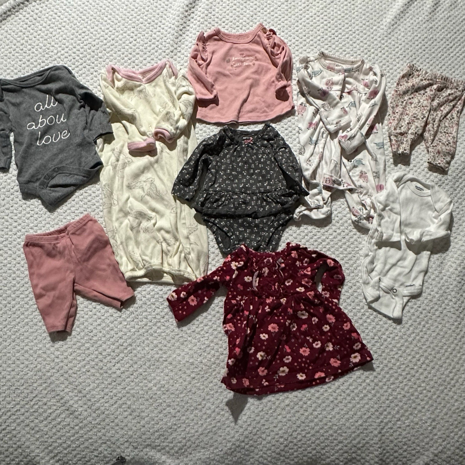 Carters, Gerber, Girl Newborn Lot Bundle Essentials 9pcs Pjs Bodysuit 0-3 M