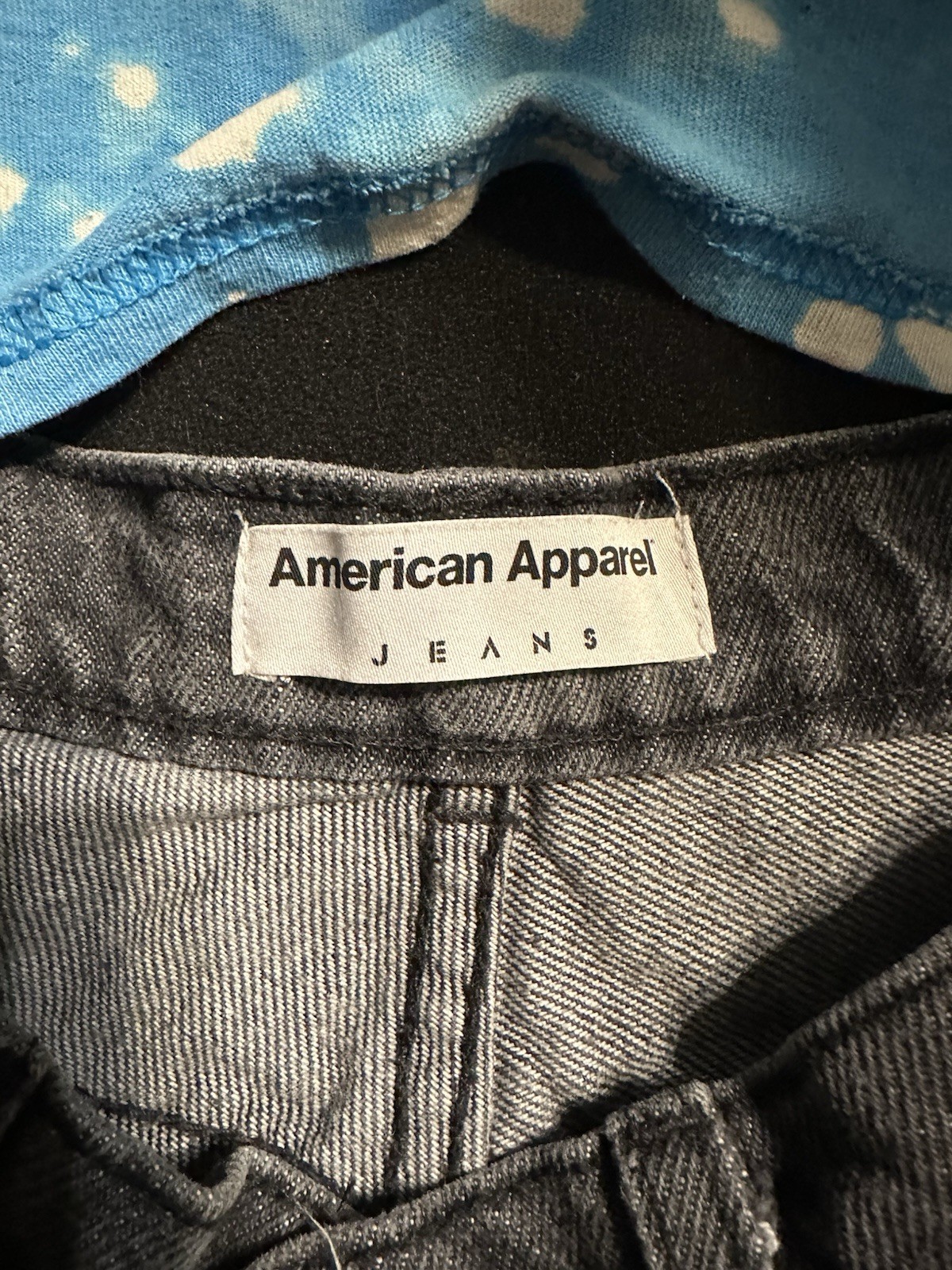 American Apparel Blue Bleach Graphic Tee M & Denim Shorts Rock & Roll Lot
