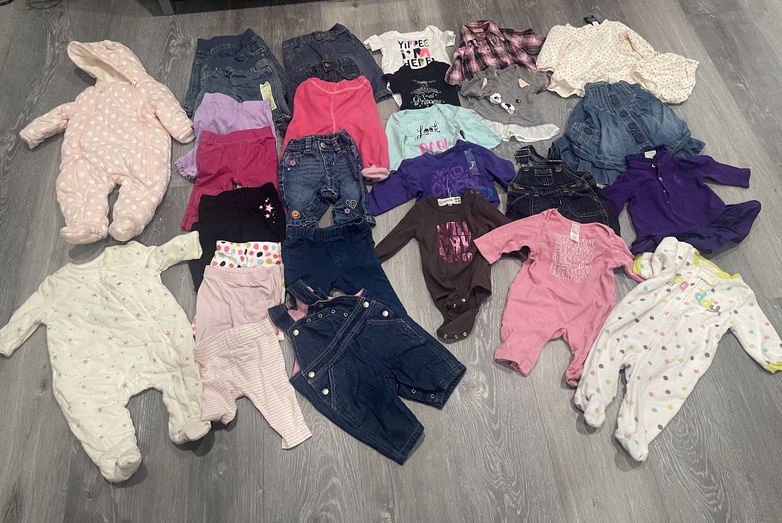 Carter&rsquo;s Baby Gap Old Navy Infant Girls Clothing Lot Of Size Newborn 0-3 Months