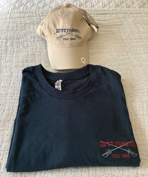 2017 GETTYSBURG NWT XL CAP W/FLAG PIN; NWOT XL NAVY BLUE COTTN T-SHIRT ORIG. OWN