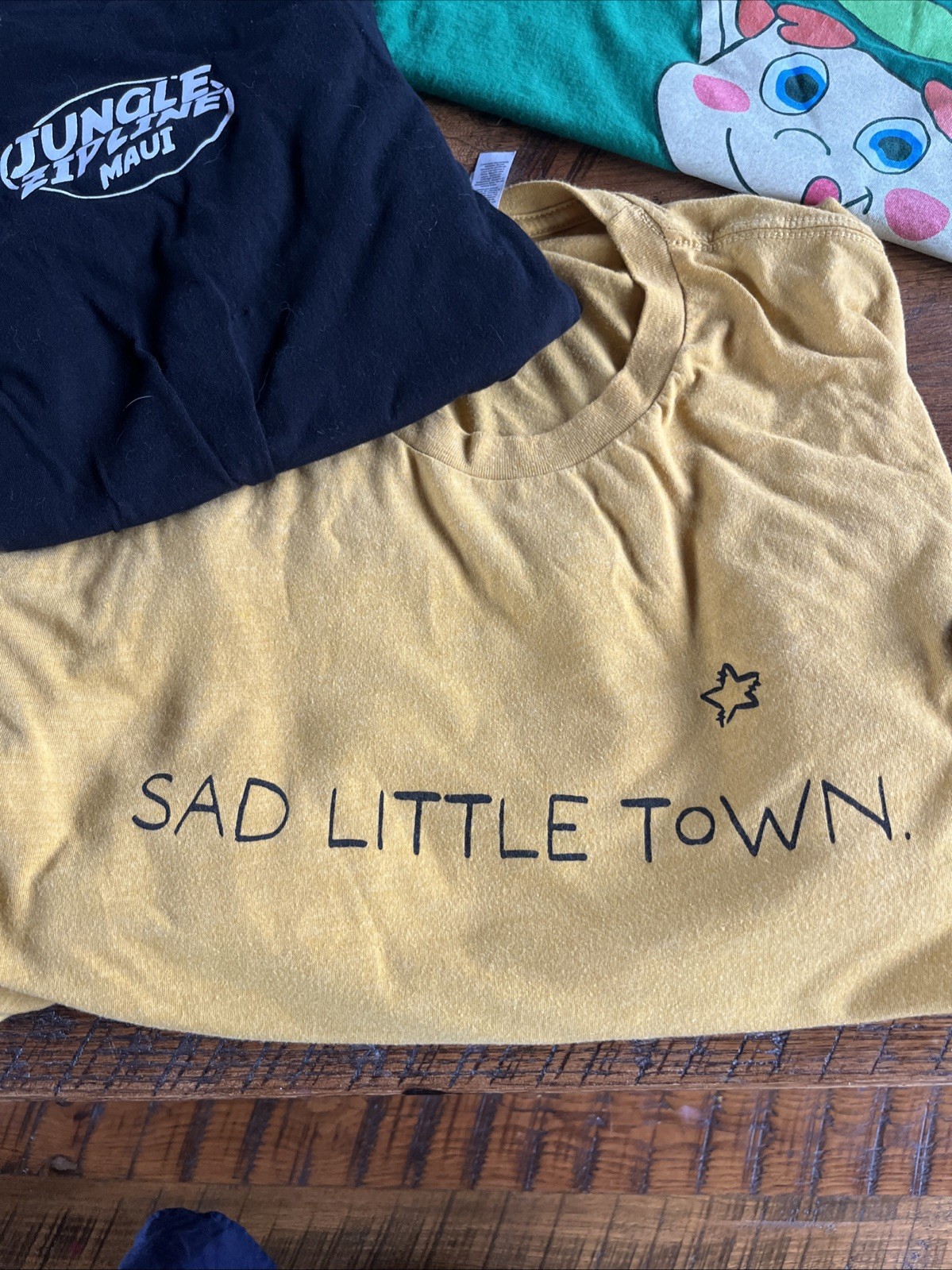 Fun Nice Mixed Tshirts SIZEs M, L And XL – LOT 8