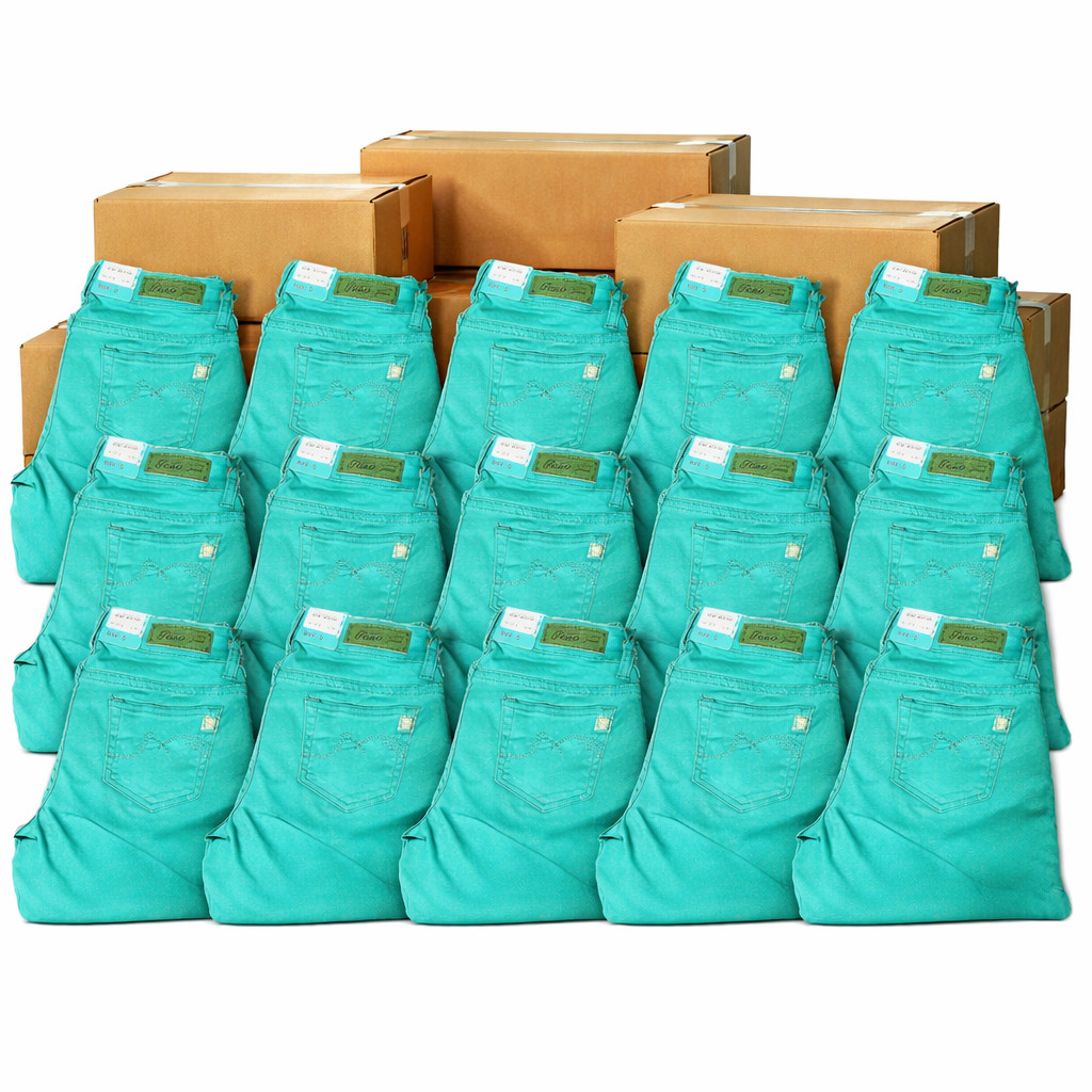 Wholesale Closeout Lot of 14 Women Denim Jeans Colored Skinny Pants Mixed Size