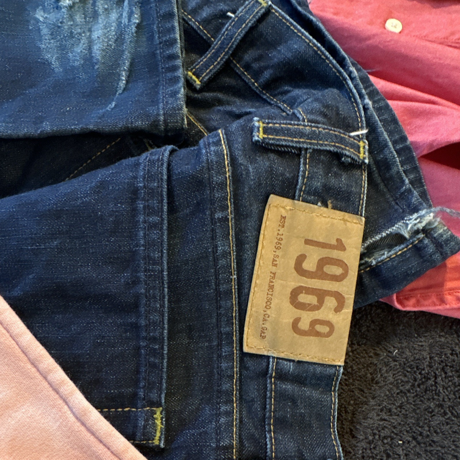 GAP Mixed Lot Tie-Dye Sweatshirt & Shorts Set L + Jeans 36×32 + Oxford Shirt