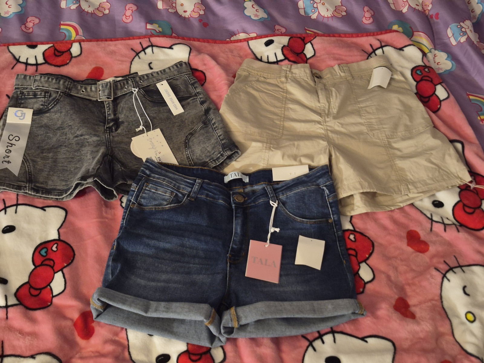 Gogo Jeans TALA Deja Bleu Mixed Lot 3 Shorts Blue Gray Beige Sizes 12 14 M