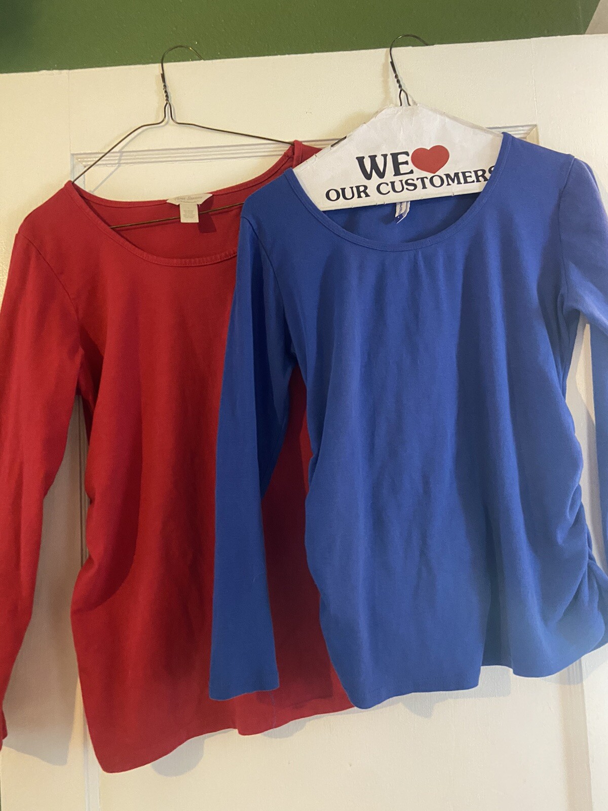 maternity shirts, medium/large, 3/4 length, long sleeve. professional. lot of 4.