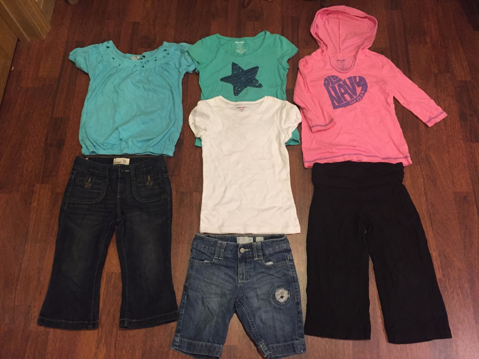 Girls Old Navy Size Small S 6-7 T-Shirt Tops Capri Jean Denim Shorts Yoga Pants