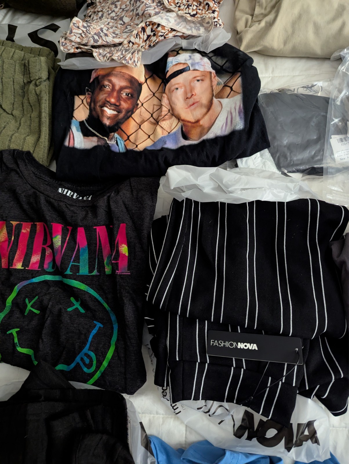 Unisex Clothing Lot Of 28 Mens Womens Mixed Reseller H&M, Untuckit, Polo
