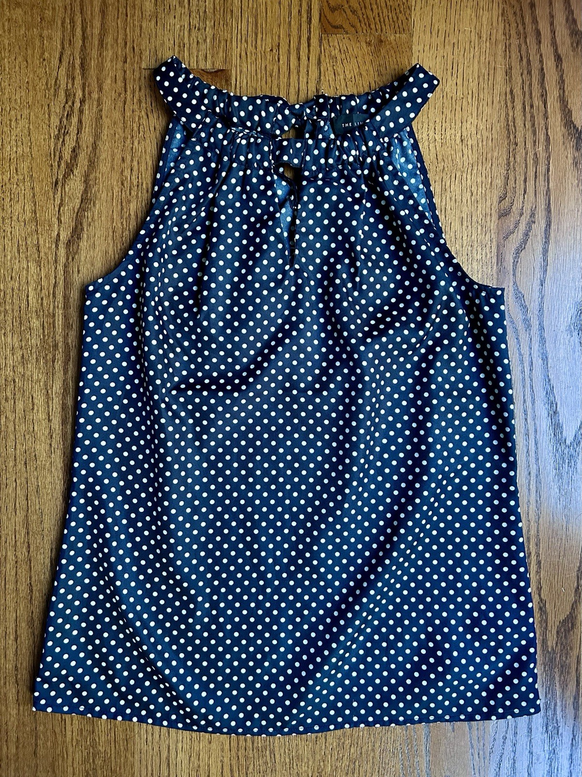 Bundle of 4 XSmall Tops