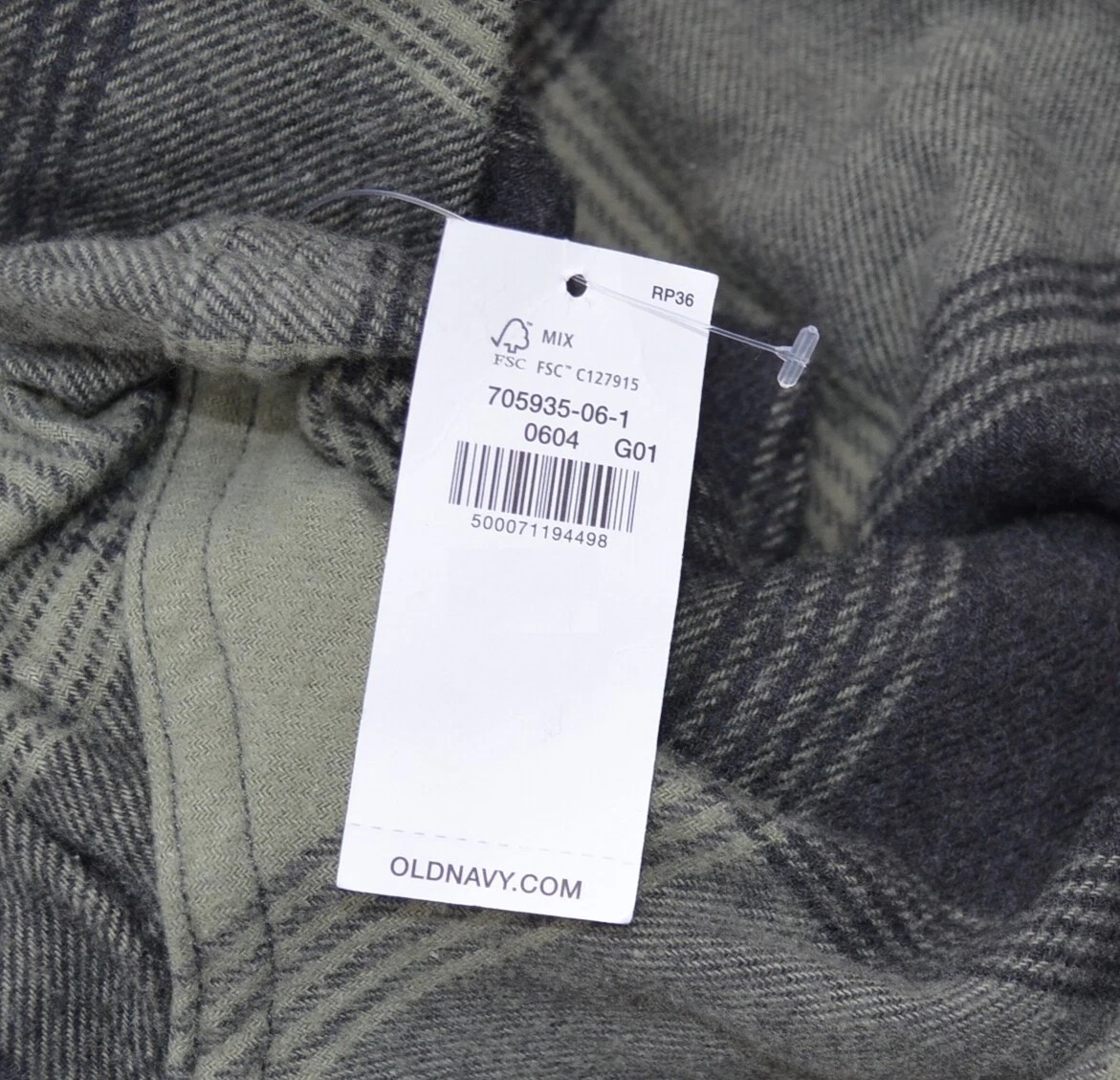 Wholesale lot of 22 Old Navy Men’s Plaid Flannel Shirts W/Pockets 3 colors NWT