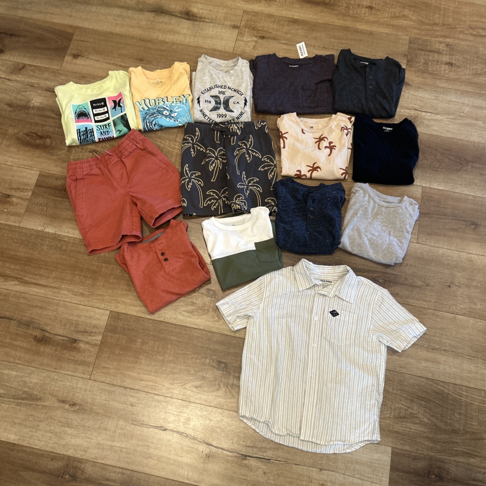 Old Navy, H&M, Gap, Hurley Boys Clothing Shorts Henley Shirts Lot of 14 Size 6-7