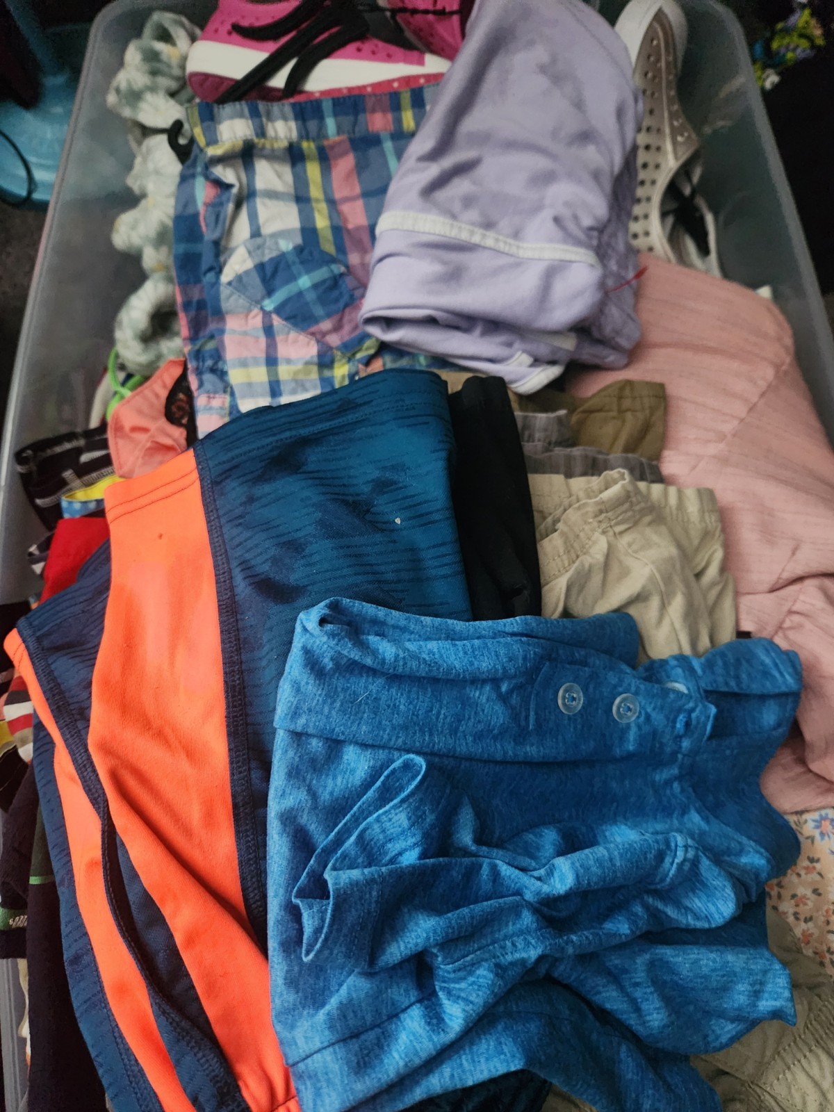 Bundle Of 143 Pieces Of Children&rsquo;s Clothing, Mixed Brands, Mixed Sizes & Styles