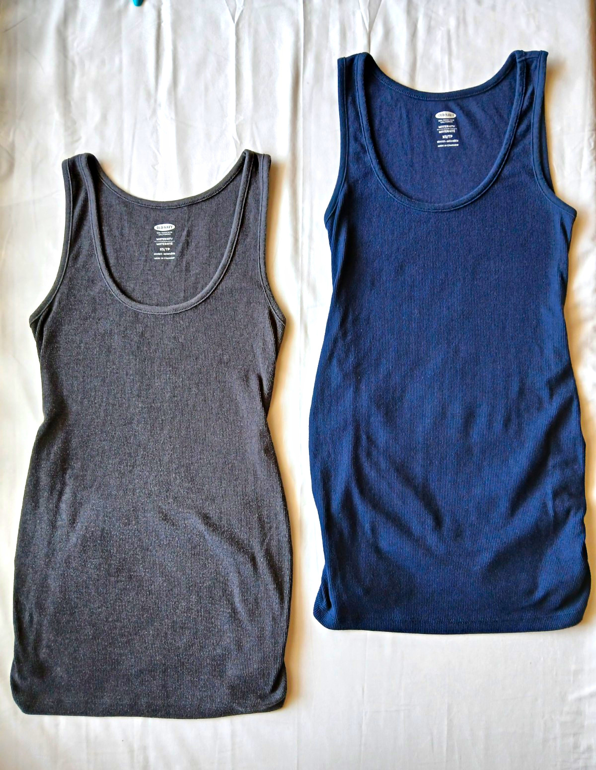 Old Navy Maternity Ribbed Knit Tank Tops Lot of 2 Size XS Navy & Gray Solid