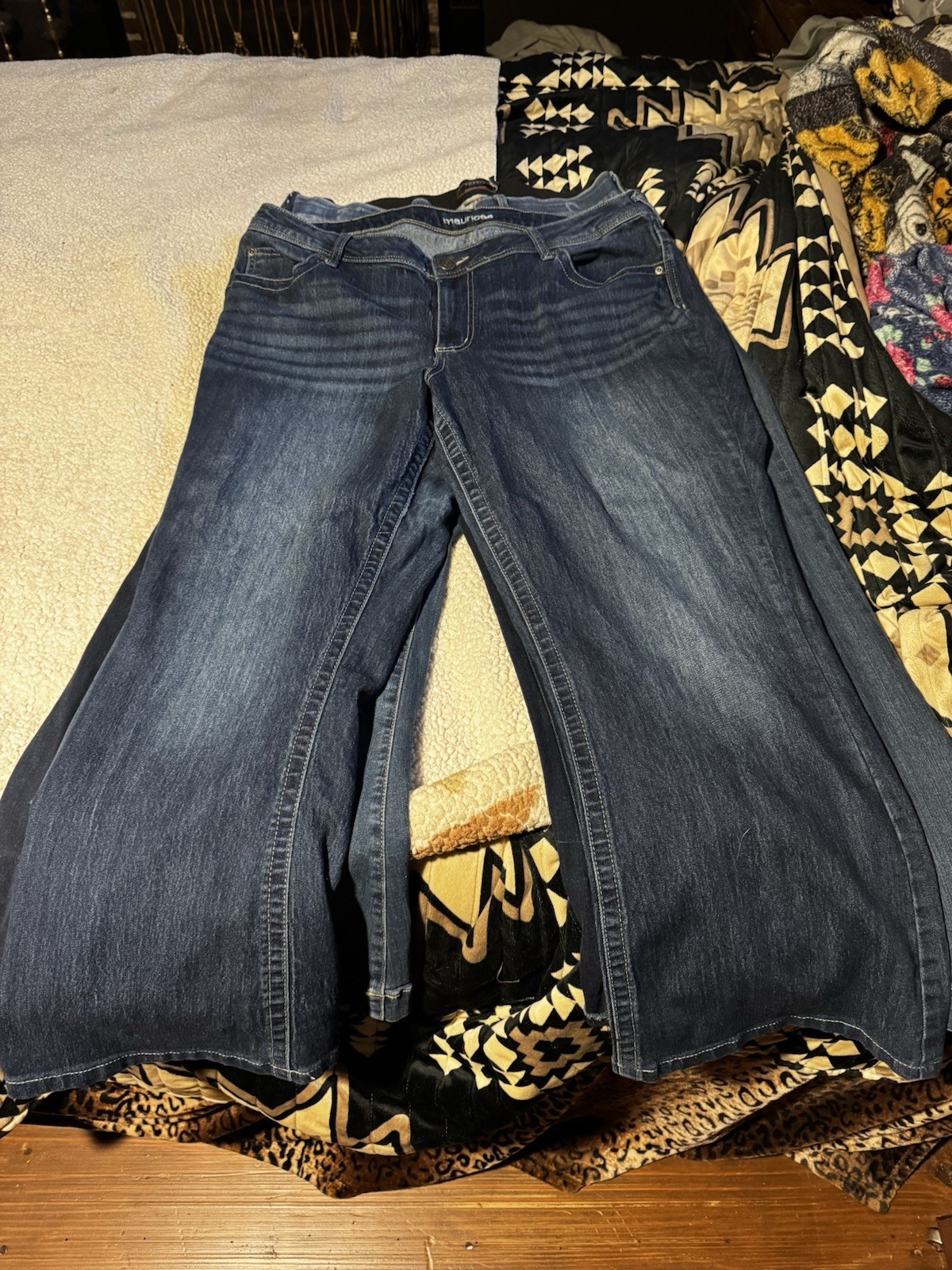 5 Torrid 1Maurices Women&rsquo;s Jeans Lot 18W Short 18XS Blue Distressed Cotton Blend