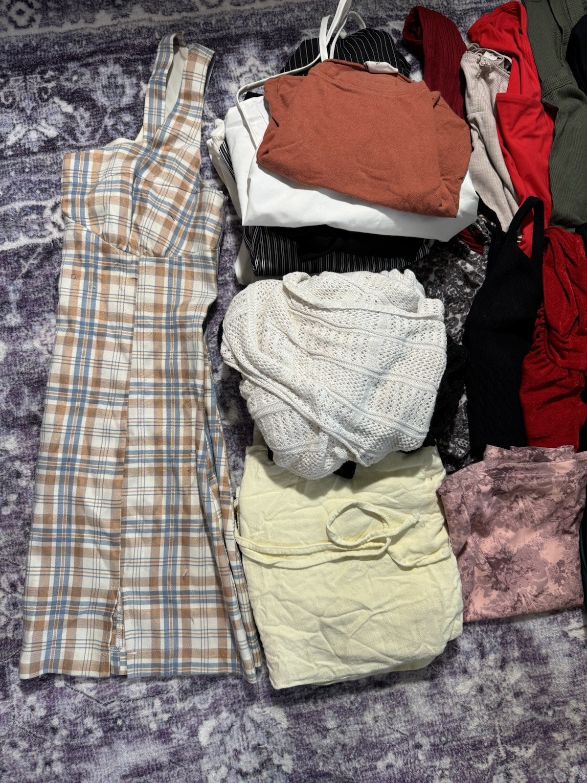 30 Piece Trendy Young Women’s Clothing Lot – Size S