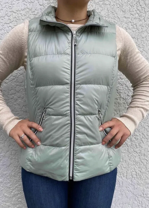 Wholesale Lot Of 75 Women’s Anorak Short Nylon Down Vest Various Colors / Sizes