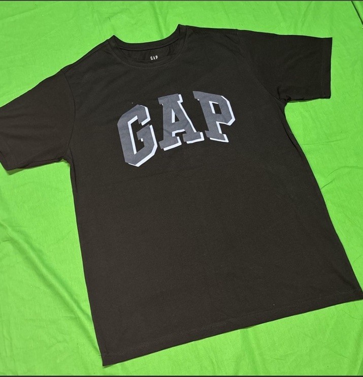 GAP & Banana Republic T-Shirt/Sweatpants Bundle
