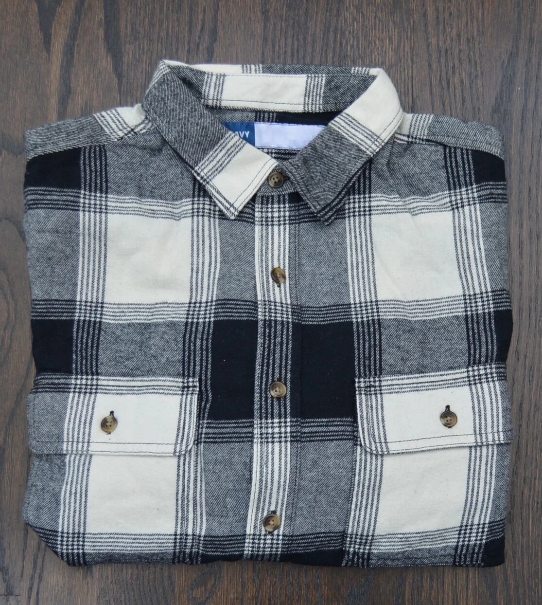 Wholesale lot of 22 Old Navy Men’s Plaid Flannel Shirts W/Pockets 3 colors NWT