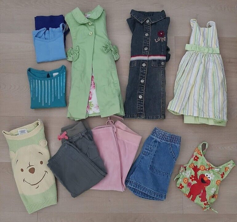 Lot 11 pieces girls Clothing bundle Size 2-3 / 18-24 mos gymboree guess dress to