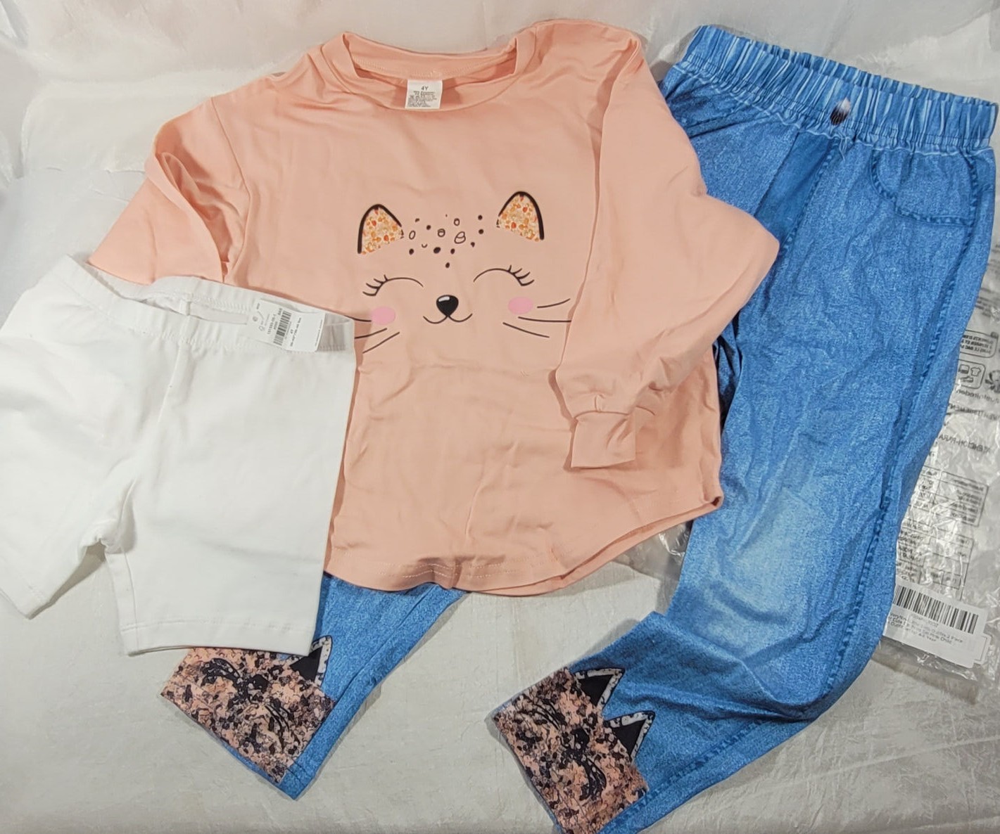 LOT: 18Pc Baby Toddler Girl&rsquo;s Clothes – Old Navy, Cat & Jack, Carters – 2T-4T