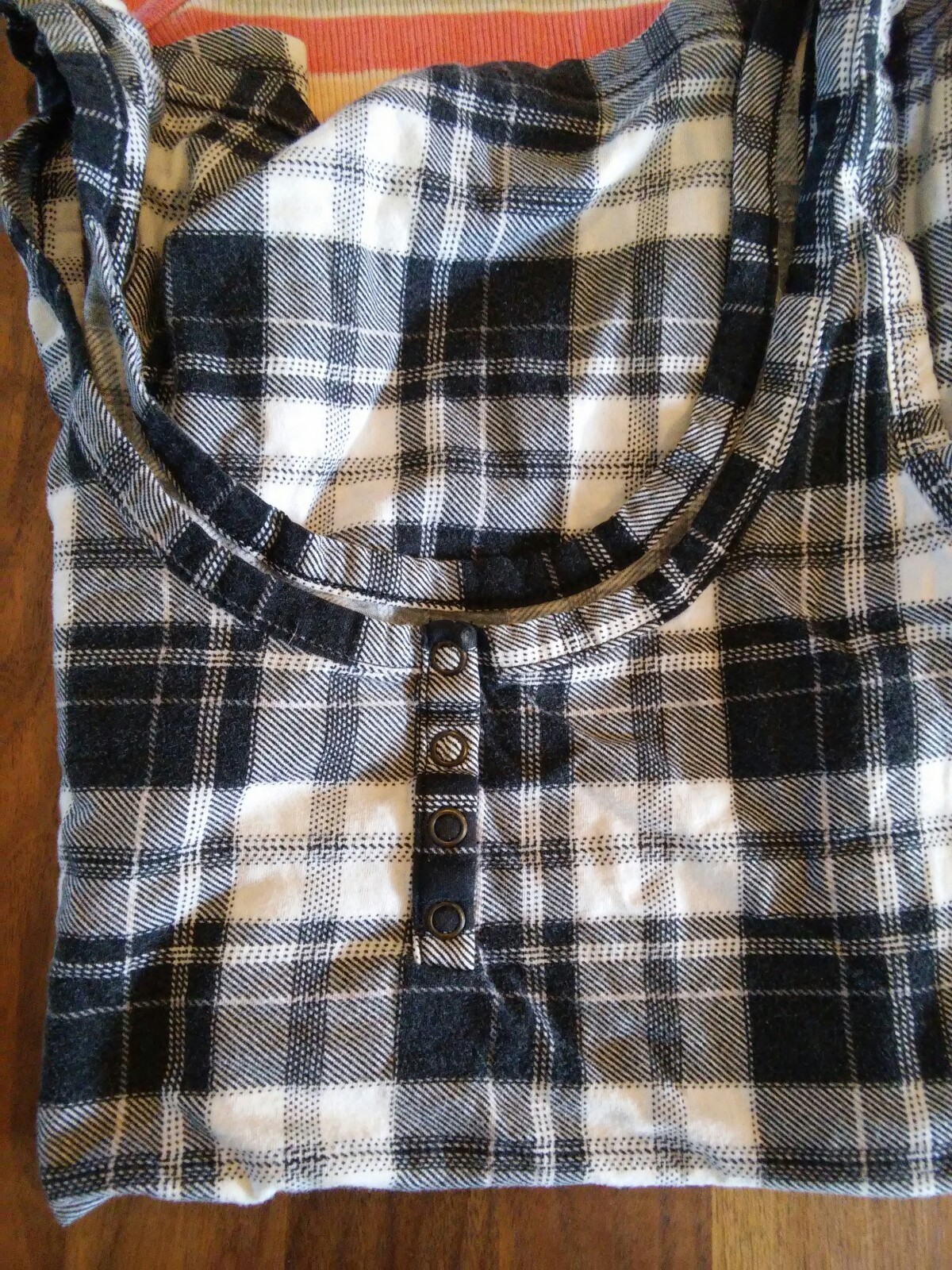 Lot of 4 Shirts and Tank Tops Plaid Black Coral Striped Size S + M