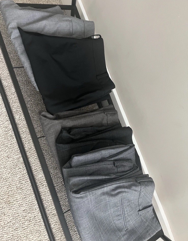 Women’s Ann Taylor Dress Pants size 8. Business wear, professional attire